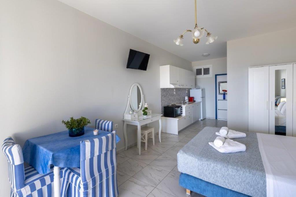 Sea View Studios Finikas  Exterior foto